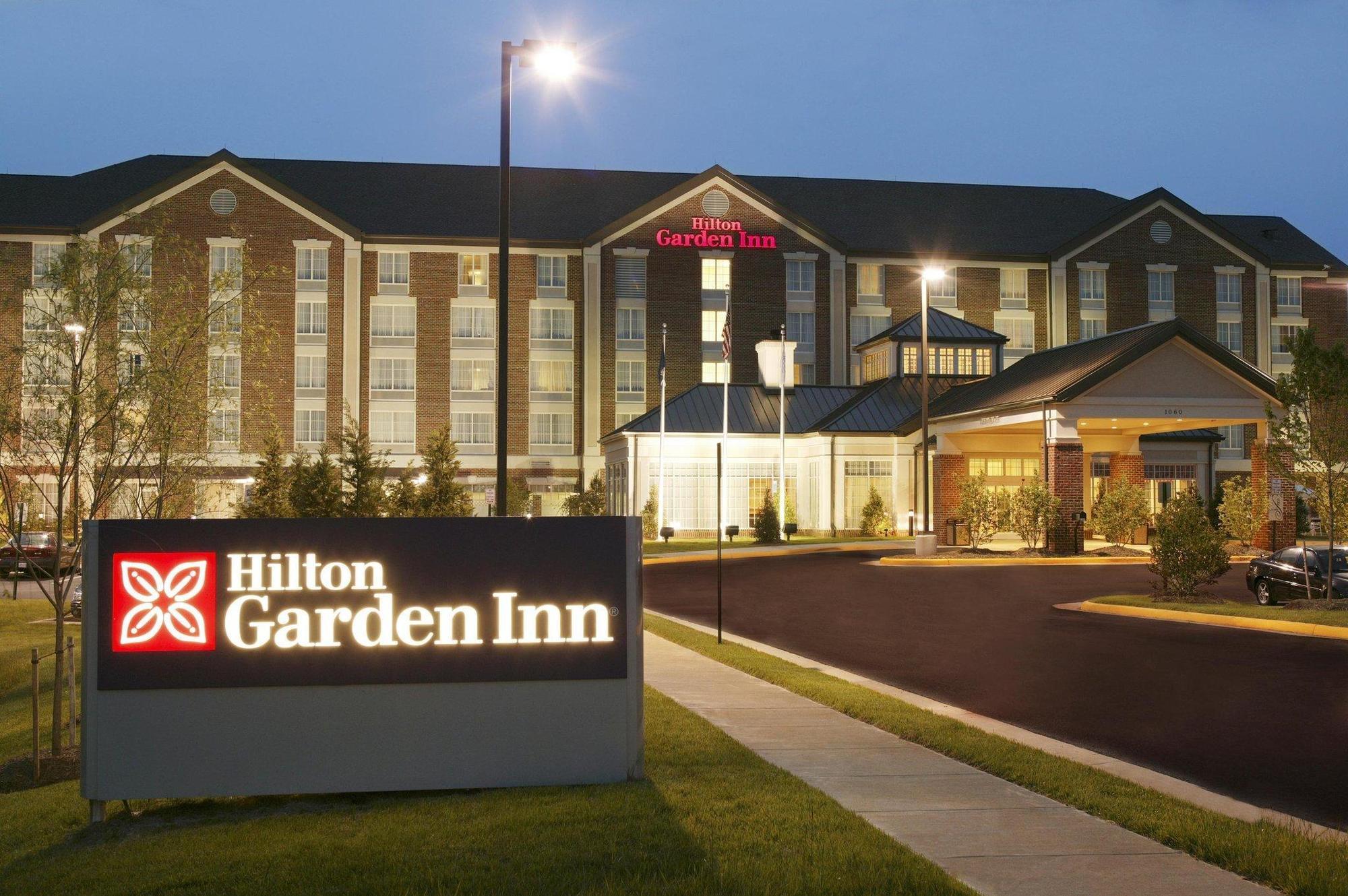 Hilton Garden Inn Фредериксбърг Екстериор снимка